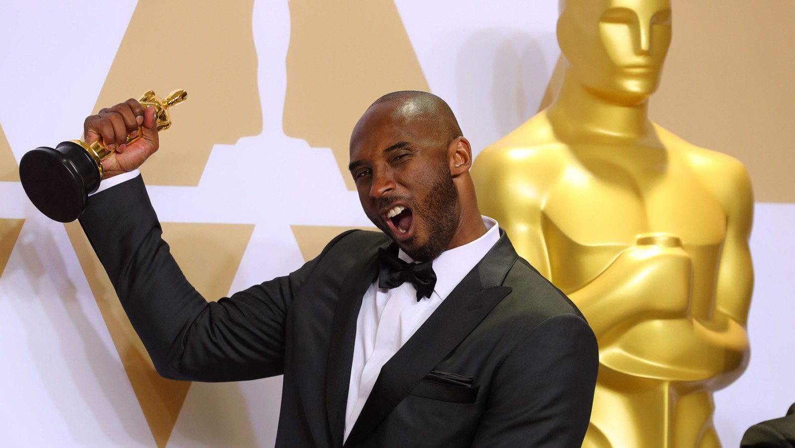 Kobe Bryant ganhou Oscar em 2018 com curta de animação 'Dear Basketball' 8