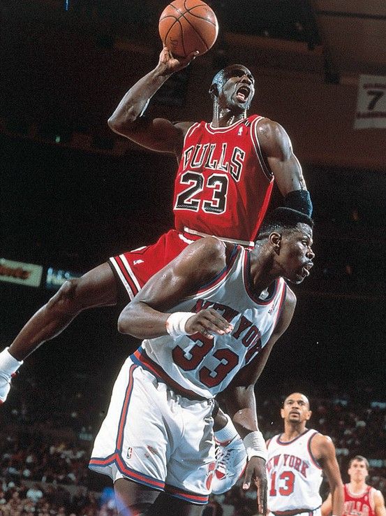 Michael Jordan e Patrick Ewing the last dance arremesso final 