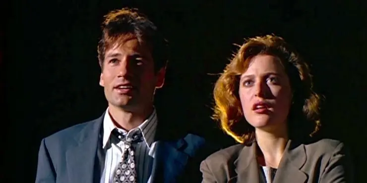 Arquivo X com Mulder e Scully estão na Amazon Prime
