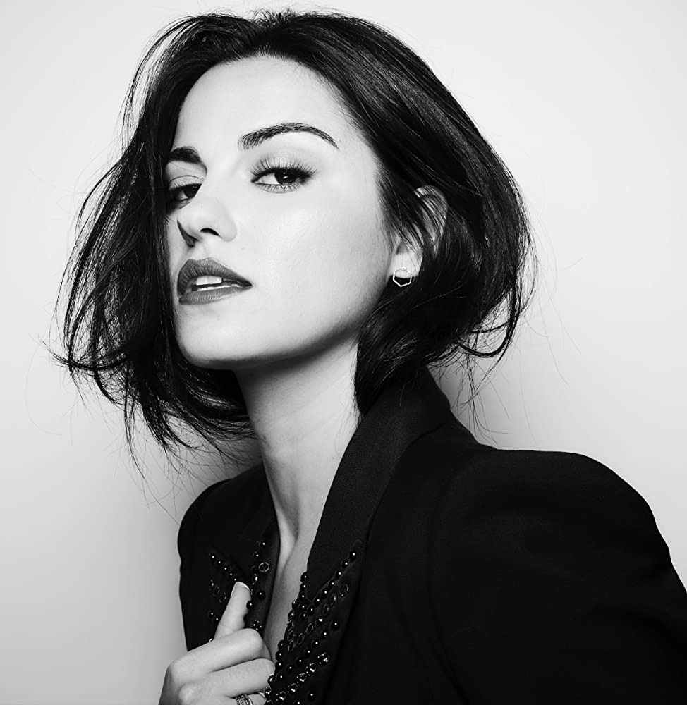 Maite Perroni em Desejo Sombrio nova série mexicana da Netflix