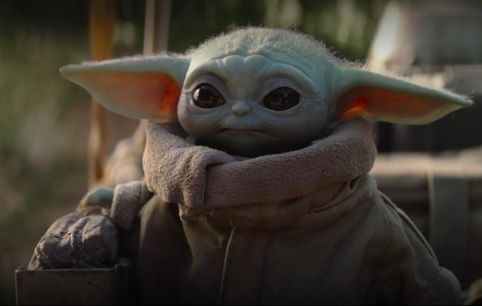 The Mandalorian: Baby Yoda assume Mando como pai e choca a Nova República 9