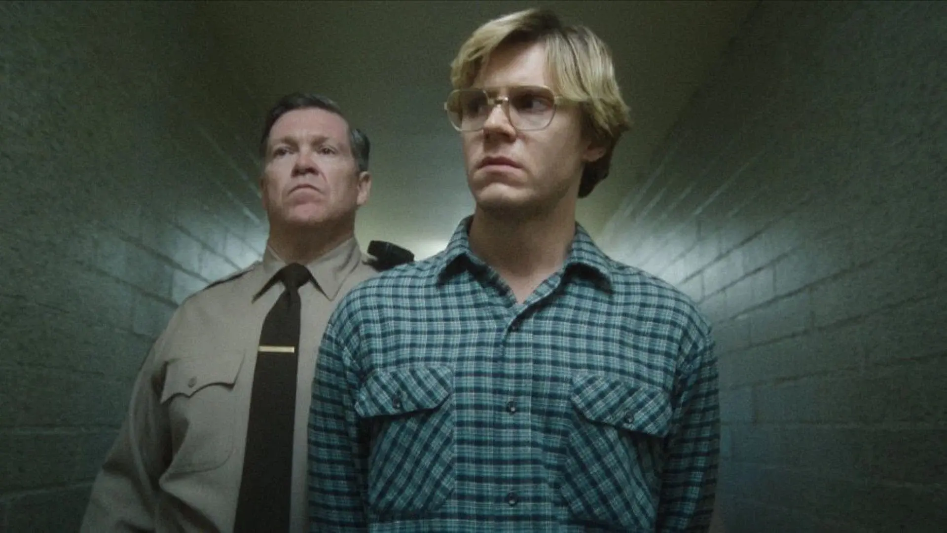 Conheça o elenco de Dahmer: Um Canibal Americano, nova série da Netflix 3