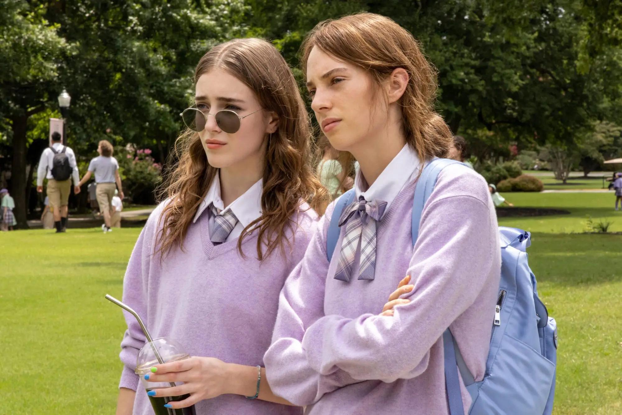 Tudo o que sabemos sobre Justiceiras, novo filme da Netflix com estrelado Maya Hawke e Camila Mendes 3