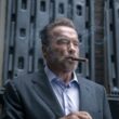 Fubar é a nova série da Netflix com Arnold Schwarzenegger disponível na Netflix