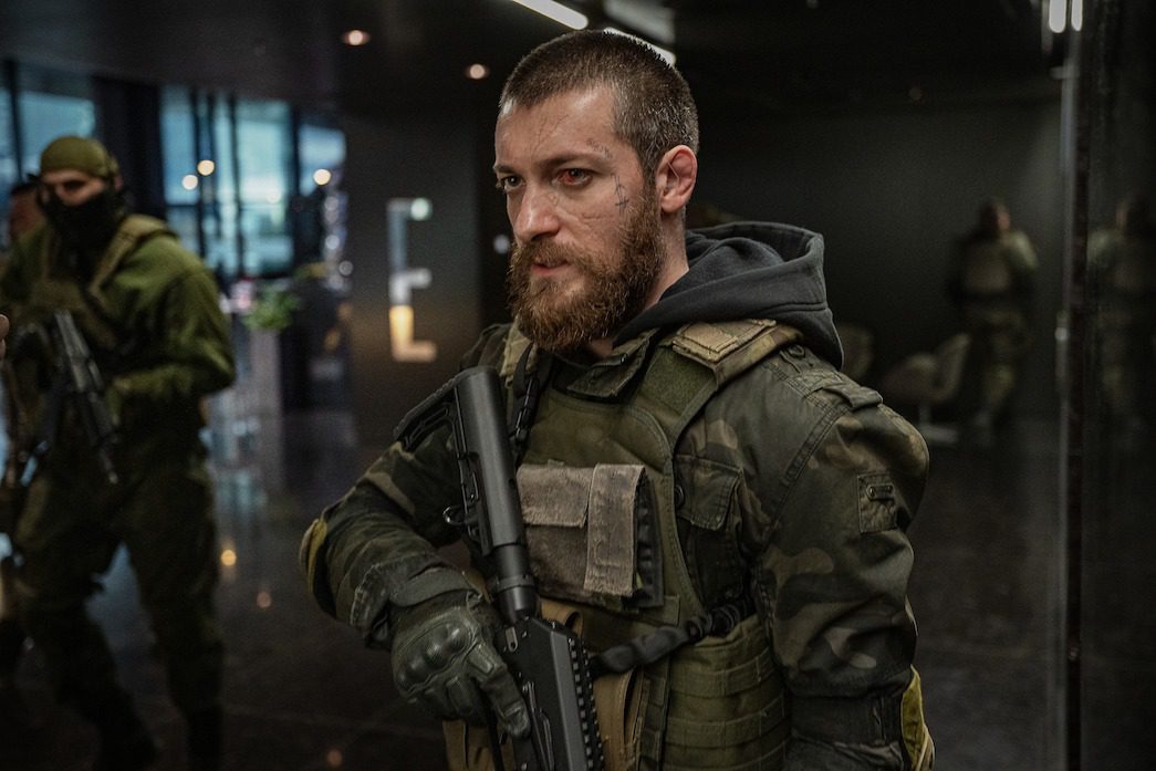 Resgate 2: Quem é quem no novo super filme de Chris Hemsworth na Netflix 5