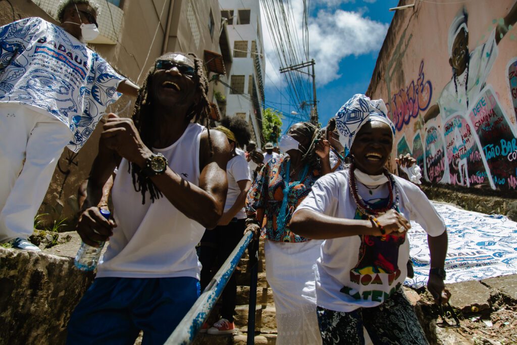 Môa Raiz Afro Mãe | Documentário sobre a vida e trajetória do músico, capoeirista e símbolo de resistência cultural chega aos cinemas 2