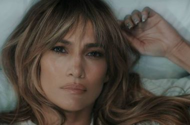 A Maior História de Amor Nunca Contada traz Jennifer Lopez protagonista de sua própria história 11