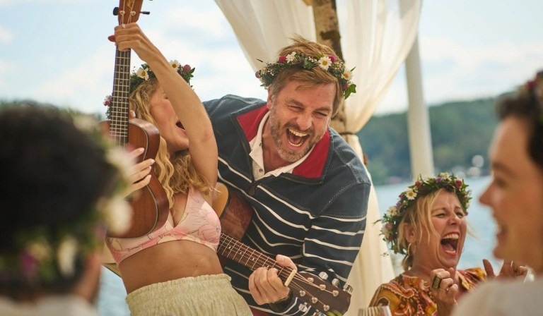 Noite de Verão: Tudo sobre a série norueguesa que faz sucesso na Netflix 11