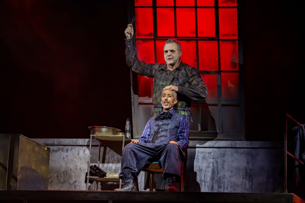 Sweeney Todd | A pedido do público, espetáculo volta para curtíssima temporada em São Paulo 3