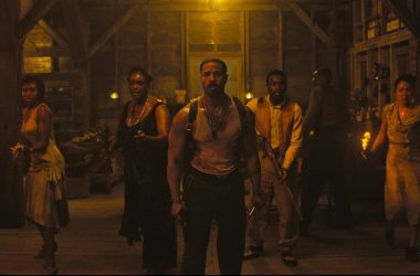 Pecadores é um dos filmes mais bem avaliados do ano e acaba de estreia nos cinemas